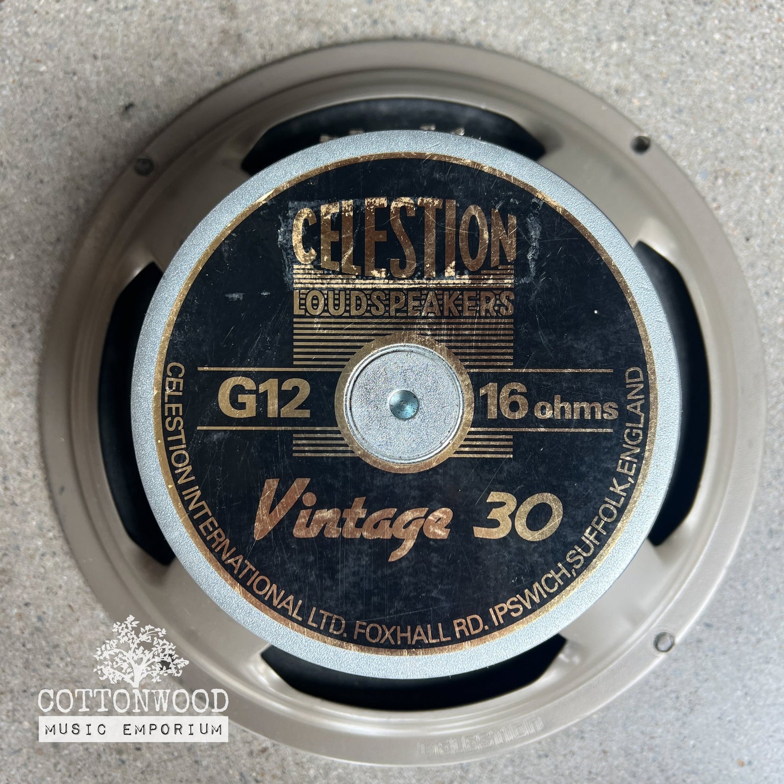 UK-Made Celestion G12 Vintage 30 Guitar Speaker – 16 Ohm (T3904, Original 444 Cone)