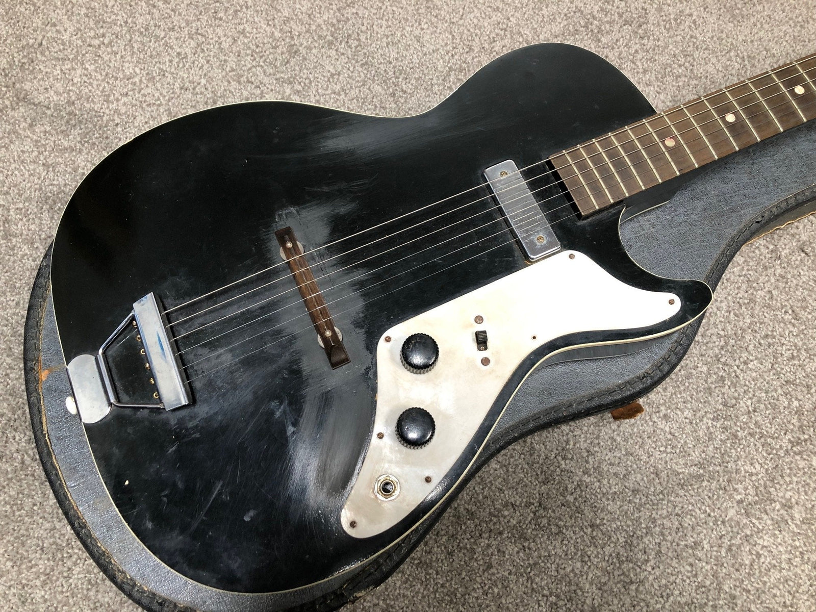 Vintage 1960’s Alden Harmony Stratotone H45 Guitar