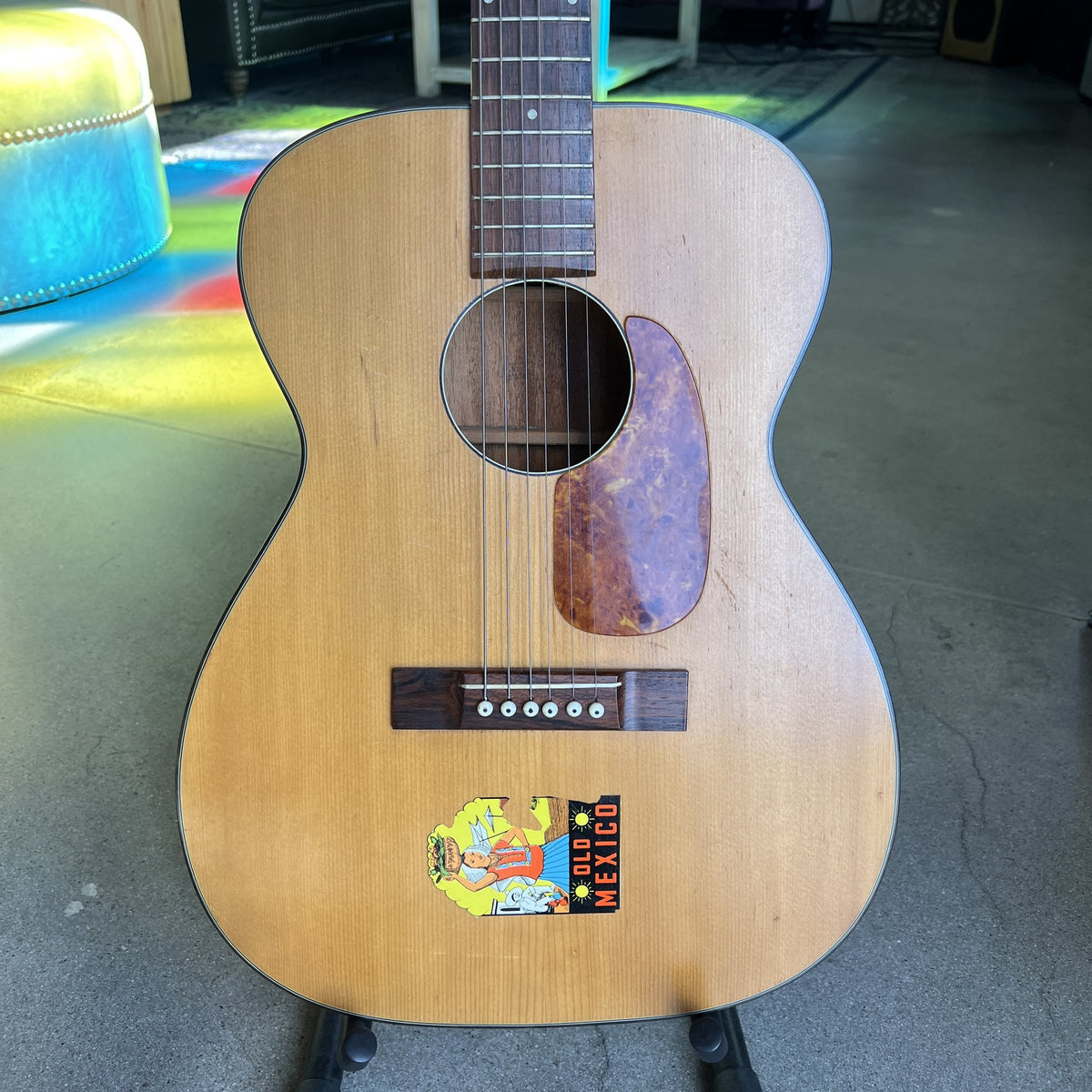 Harmony H162 Acoustic Guitar