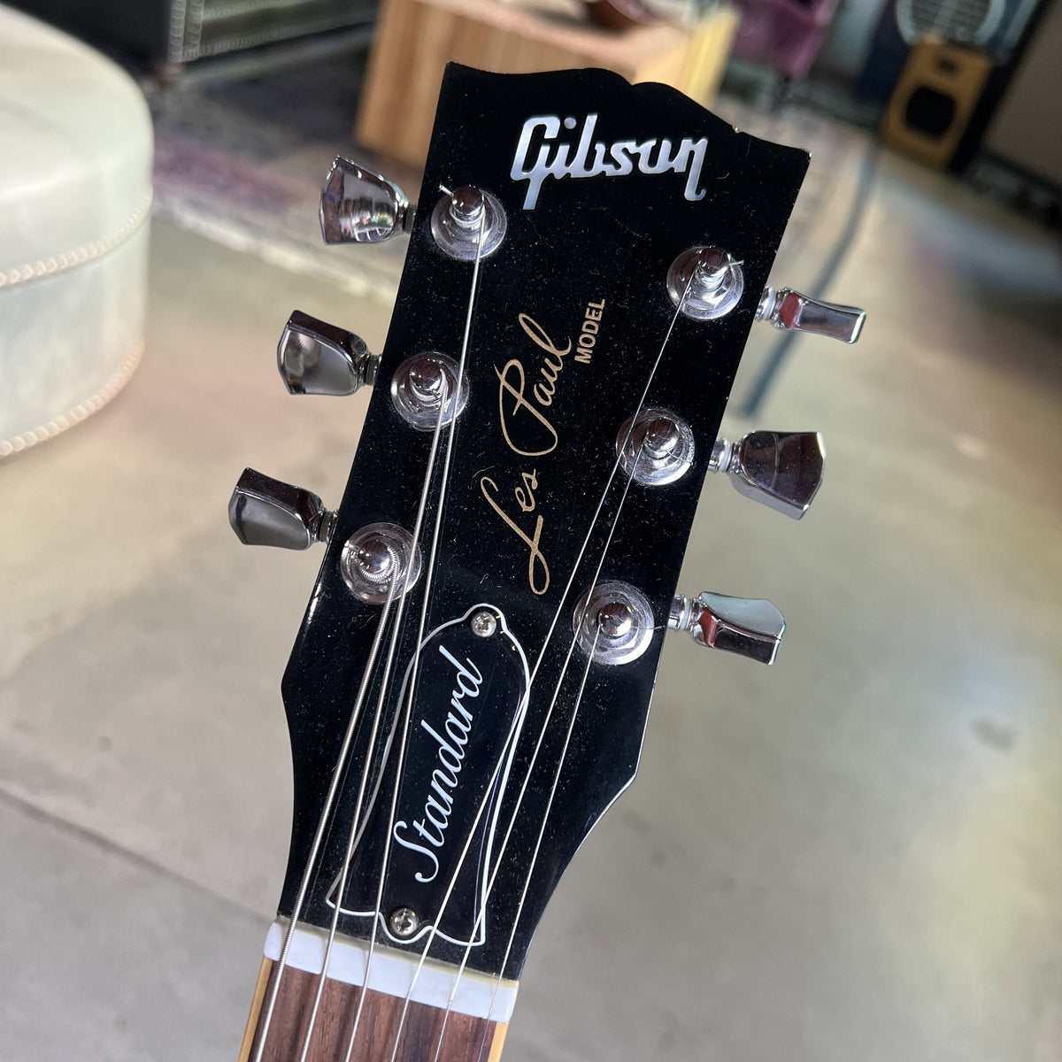 2008 Les Paul Standard, Heritage Cherry Sunburst
