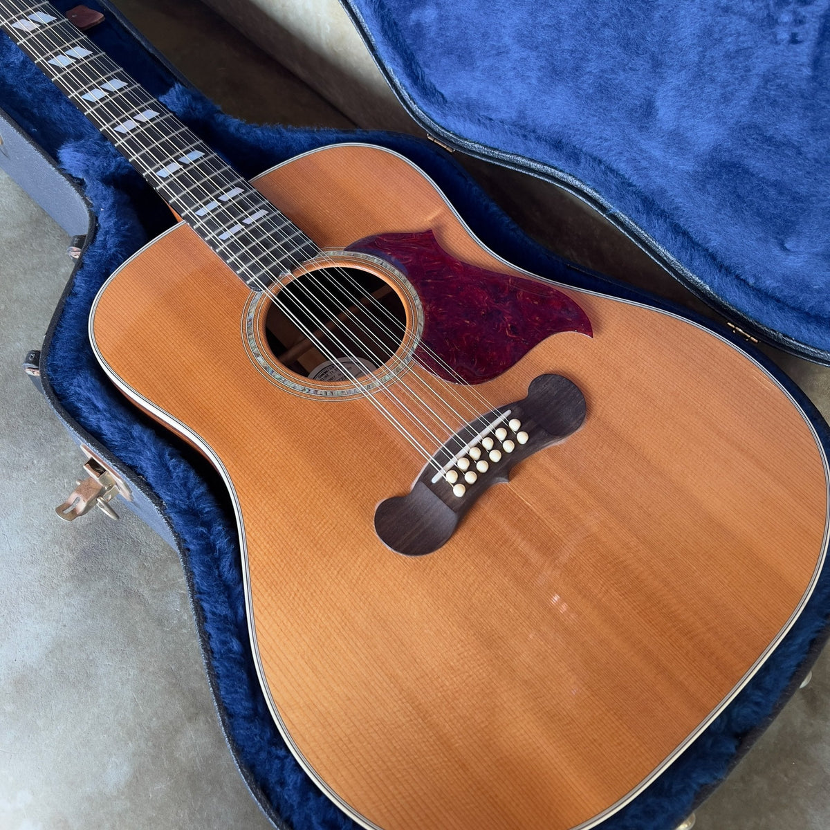 2007 Gibson Songwriter Deluxe 12 String Acoustic / Electric Guitar