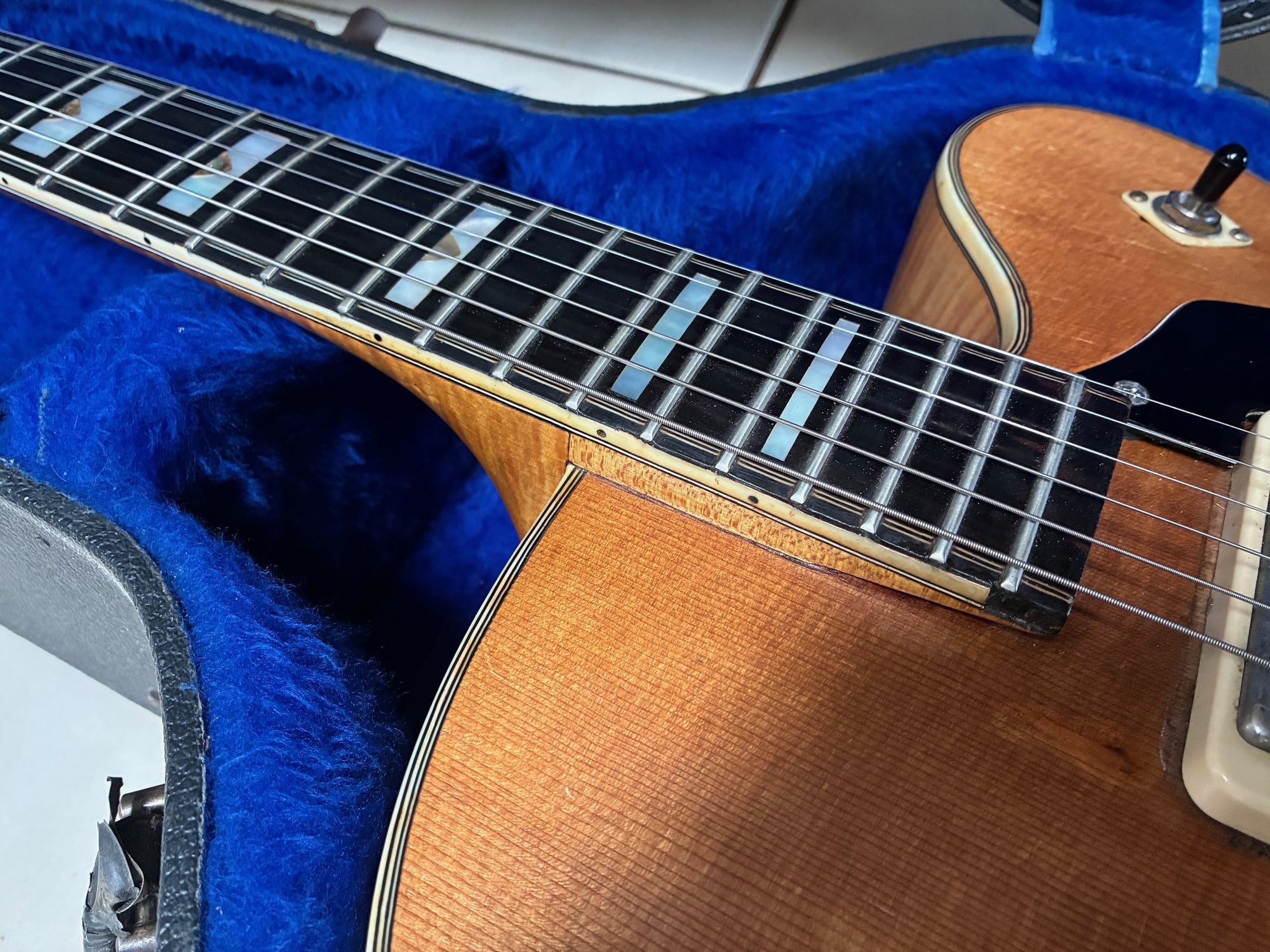 Vintage 1962 Guild A-500 Archtop Acoustic Guitar X-500