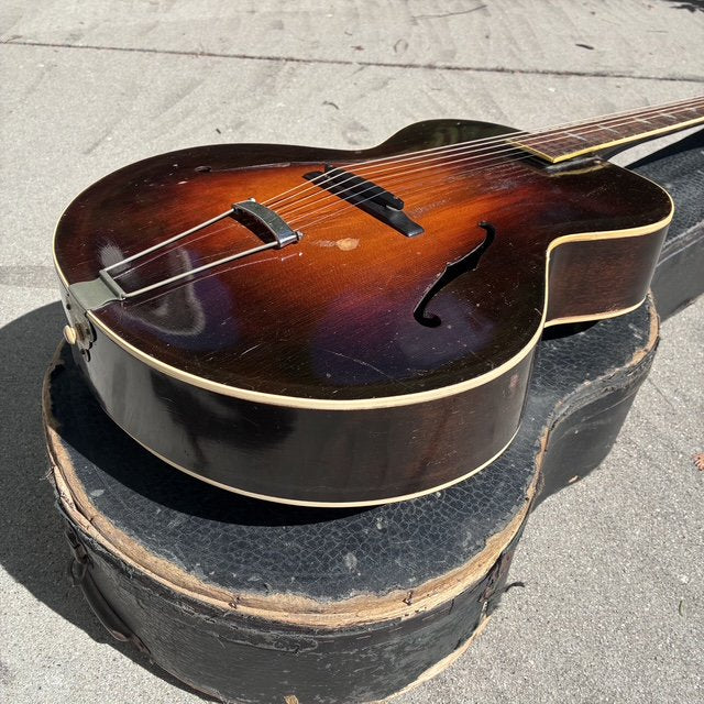 Vintage 1932 Gibson L-7 Archtop Acoustic Guitar & Case
