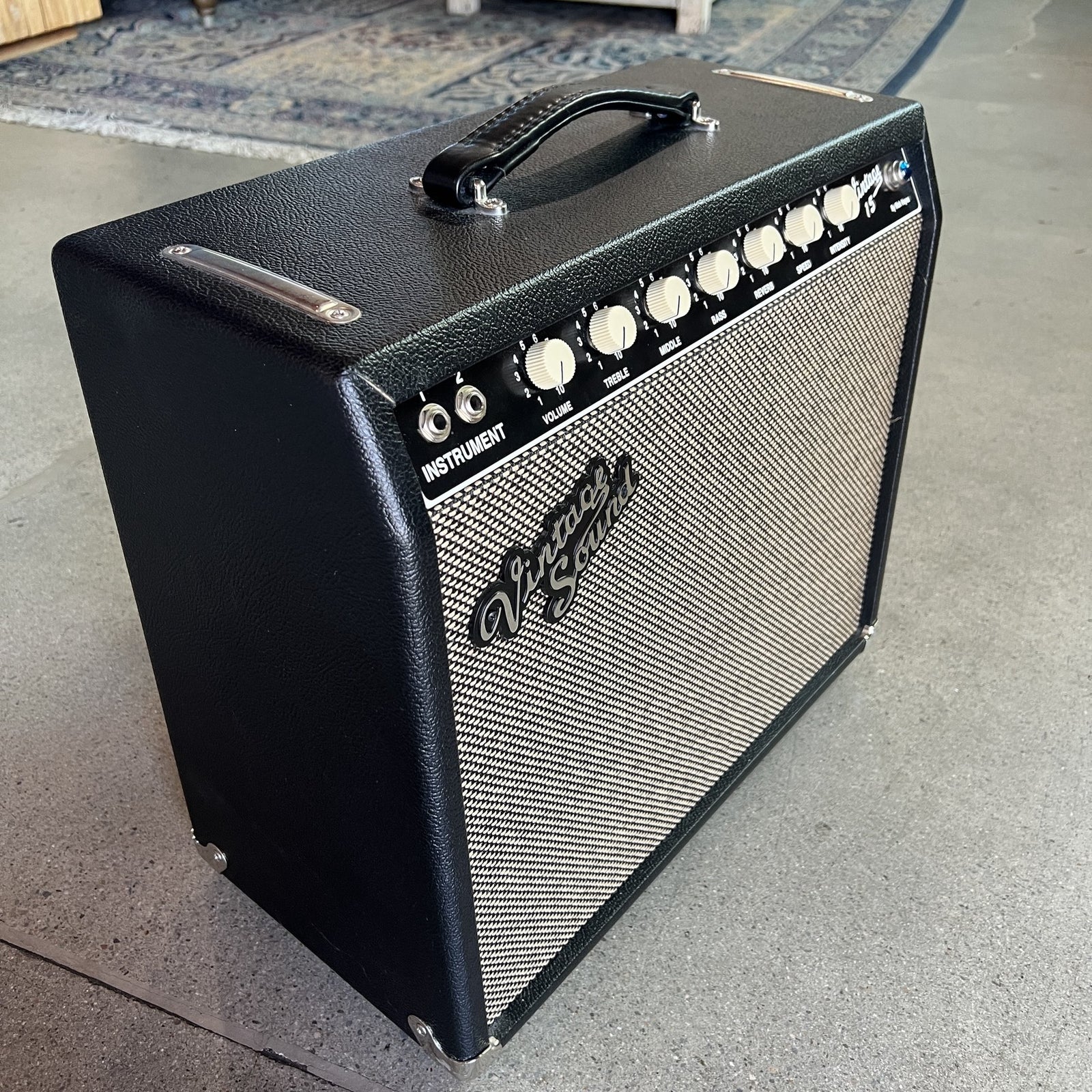 Vintage Sound Amps Vintage 15 1x12 Combo - Black/Silver with NOS Tubes & Premium Upgrades