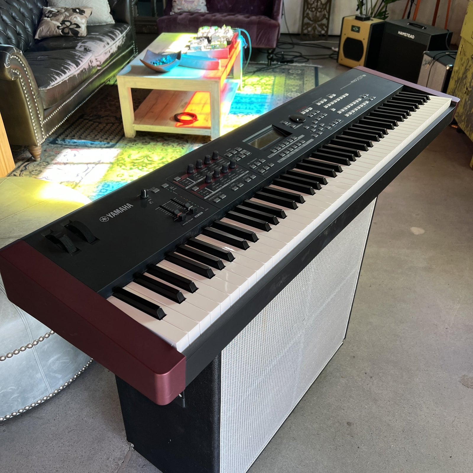 Yamaha MOXF8 Music Production Synthesizer / Workstation