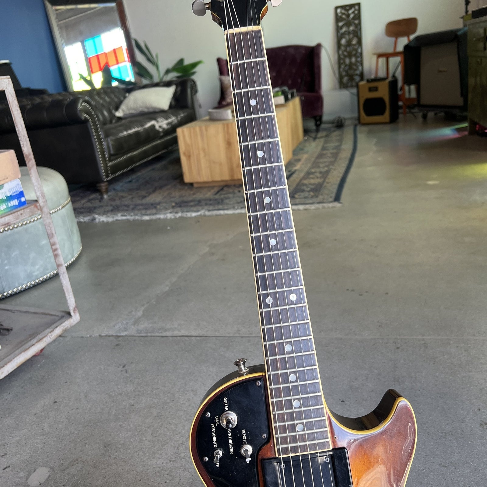 Roland GR-500 Guitar Synthesizer & Controller