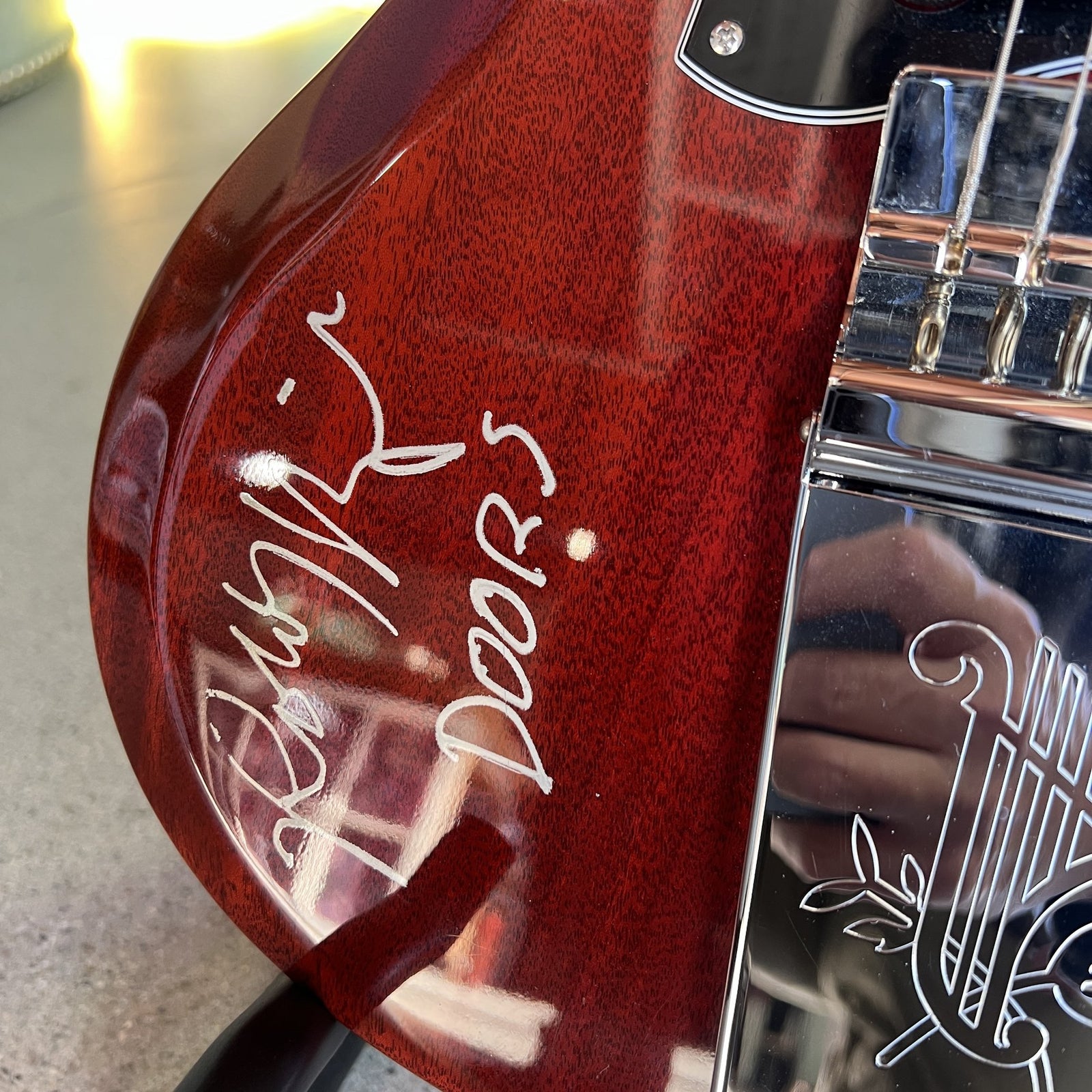 Robby Kreiger Owned Gibson 50th Anniversary SG Robby Krieger Signature (2012) – The Doors, Maestro Vibrola