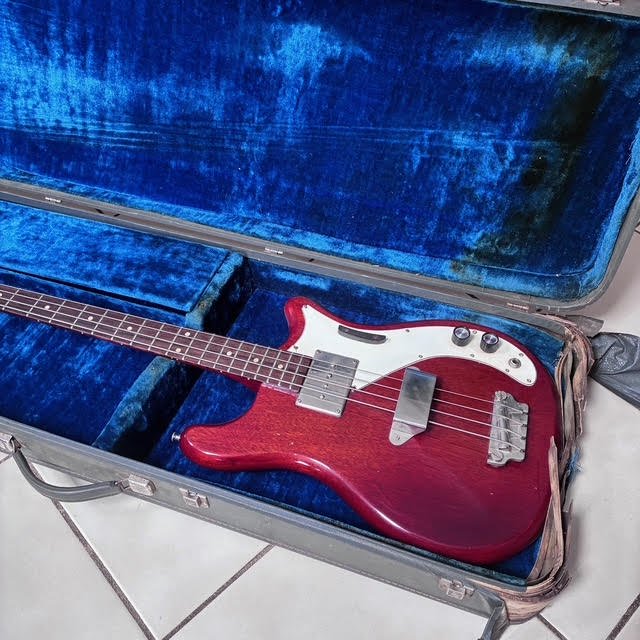 Vintage 1964 Epiphone Newport Bass Guitar & Case