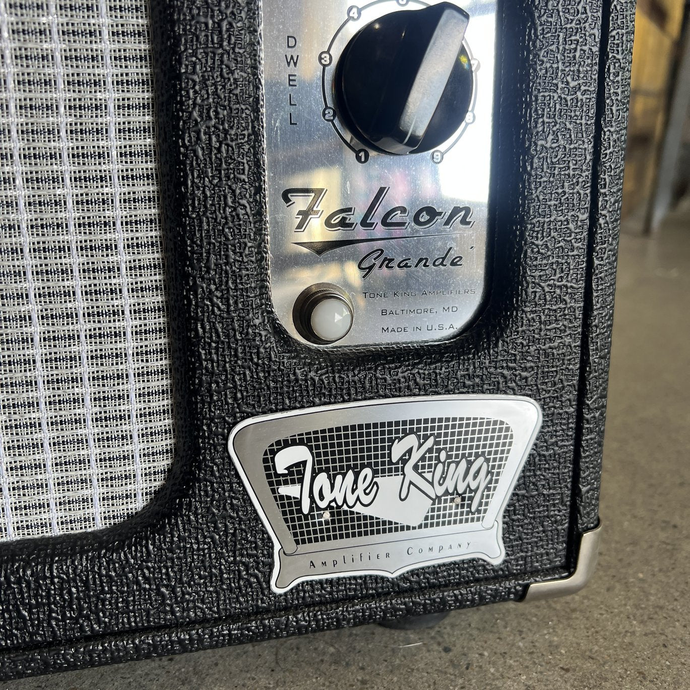 Tone King Falcon Grande - Black