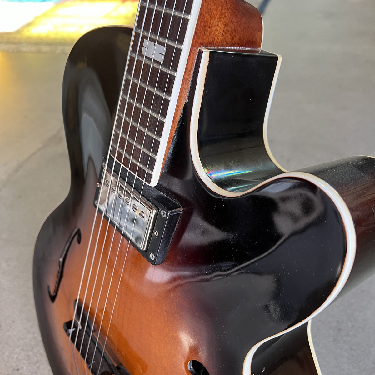 1952 Epiphone Zephyr Regent Electric Archtop – Pre-Gibson "New York" Era (Serial #64412)