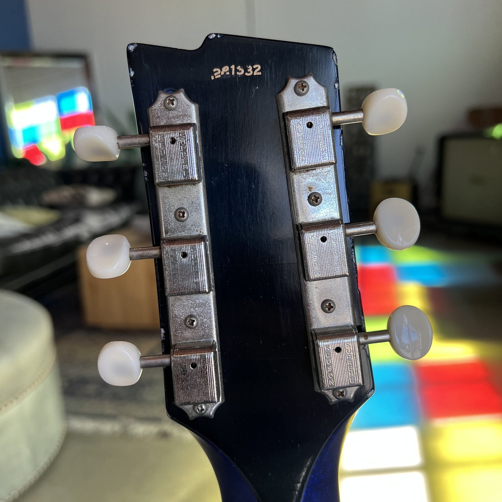 Rock N Roll Relics Thunders - Sparkle Blue Relic