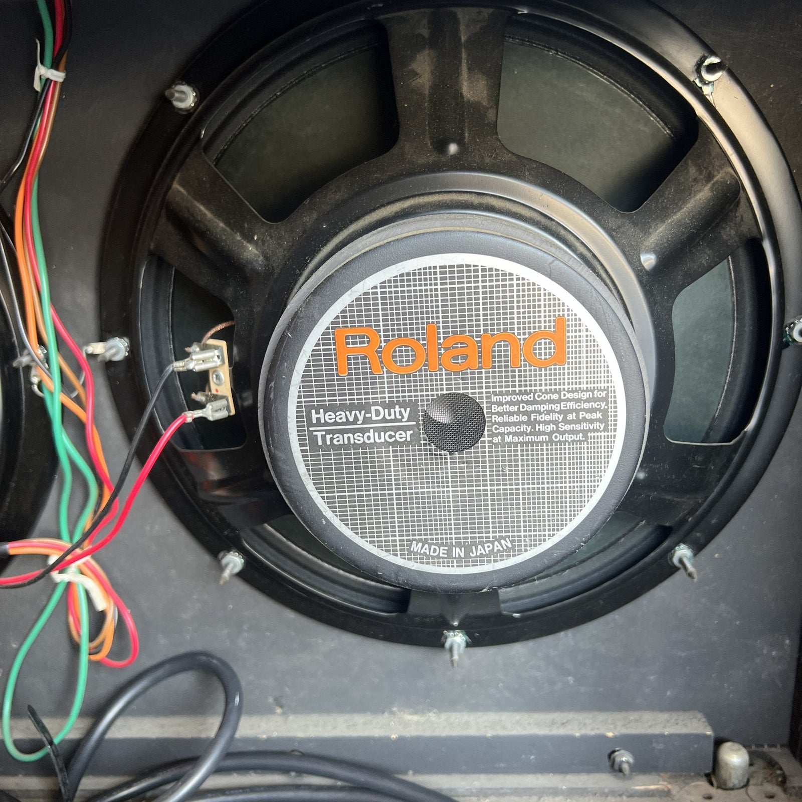 Roland JC-120 Jazz Chorus 2-Channel 120-Watt 2x12" Guitar Combo