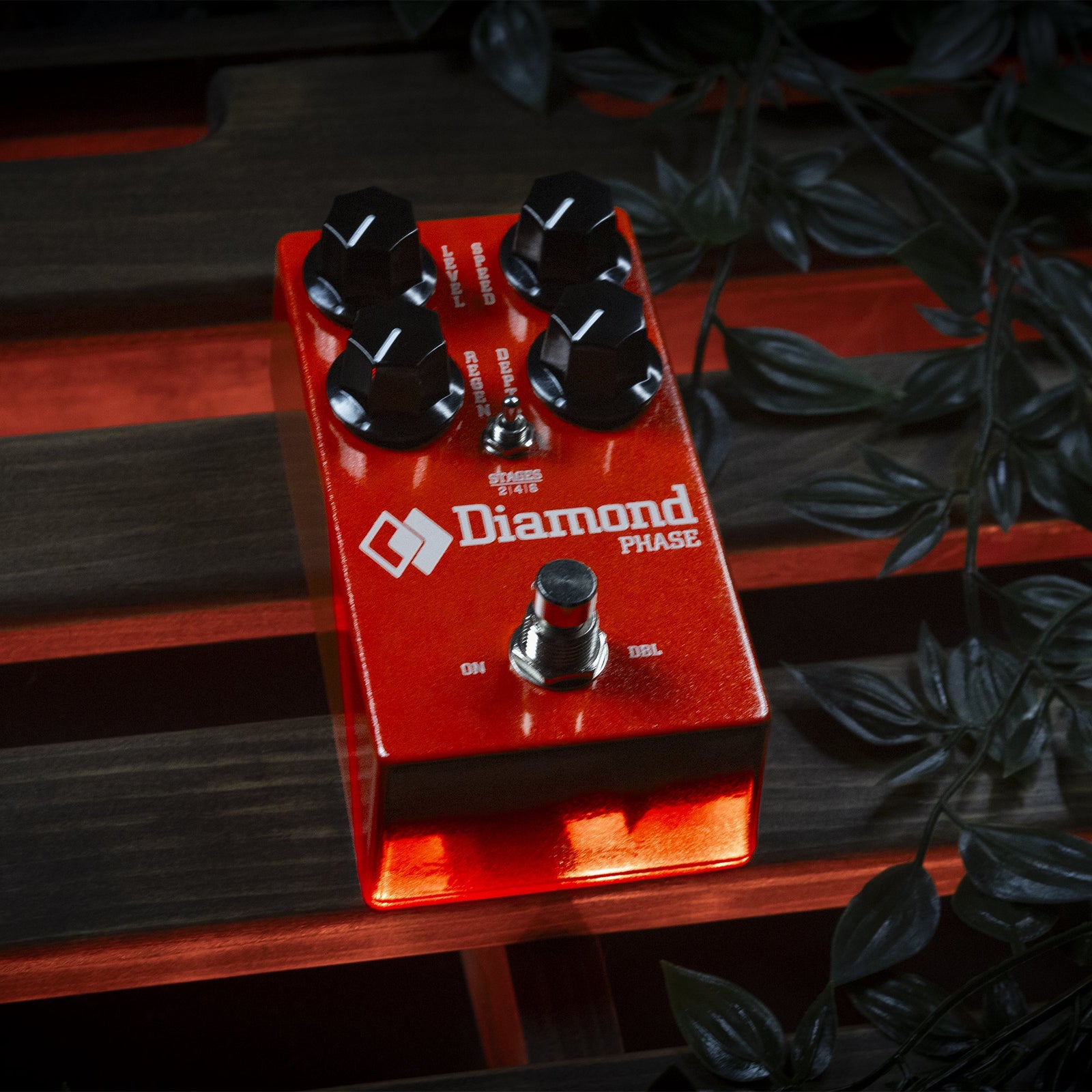Diamond Pedals Phase: All-Analog JFET Phaser Pedal (2/4/6-Stage)