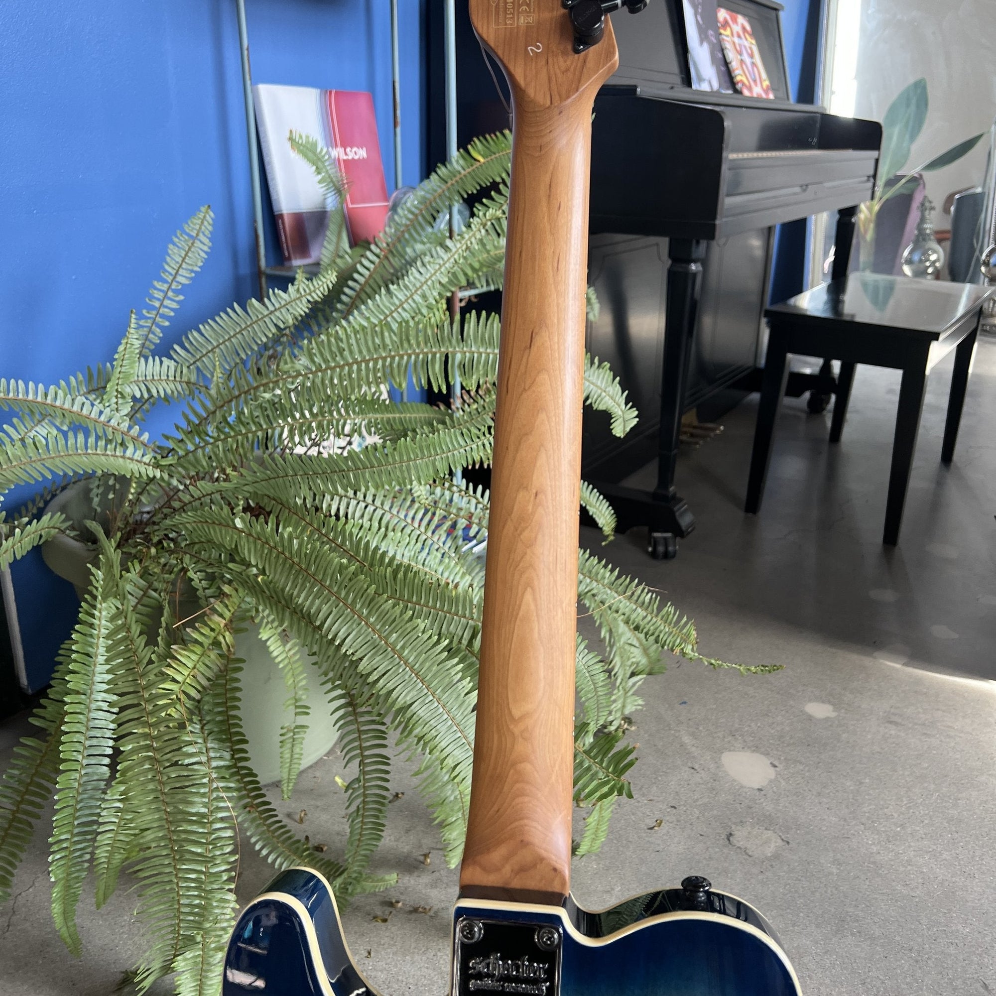 Schecter PT Pro - 2021 - Trans Blue Burst