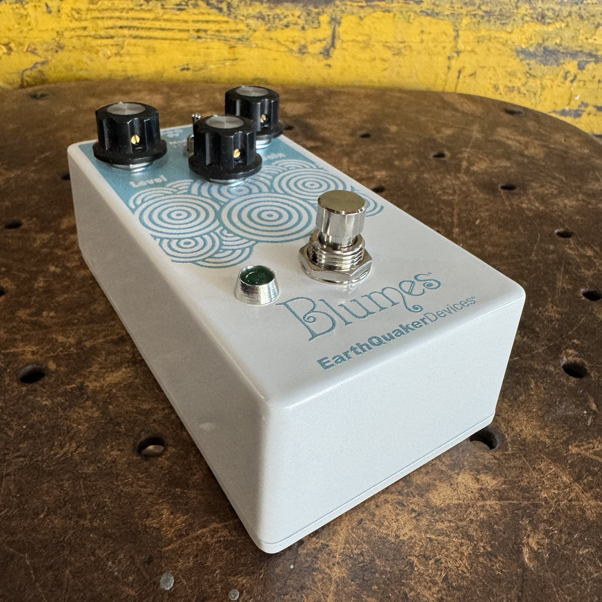 EarthQuaker Devices Blumes