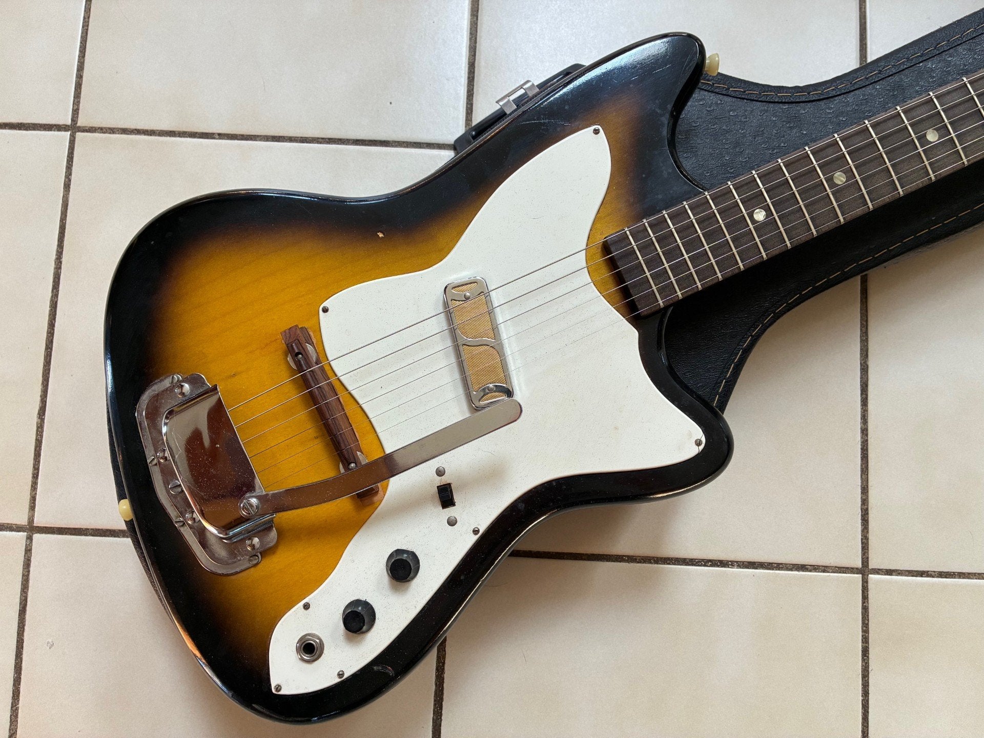 Vintage 1960's Harmony Bobkat Dearmond Gold Foil Pickup