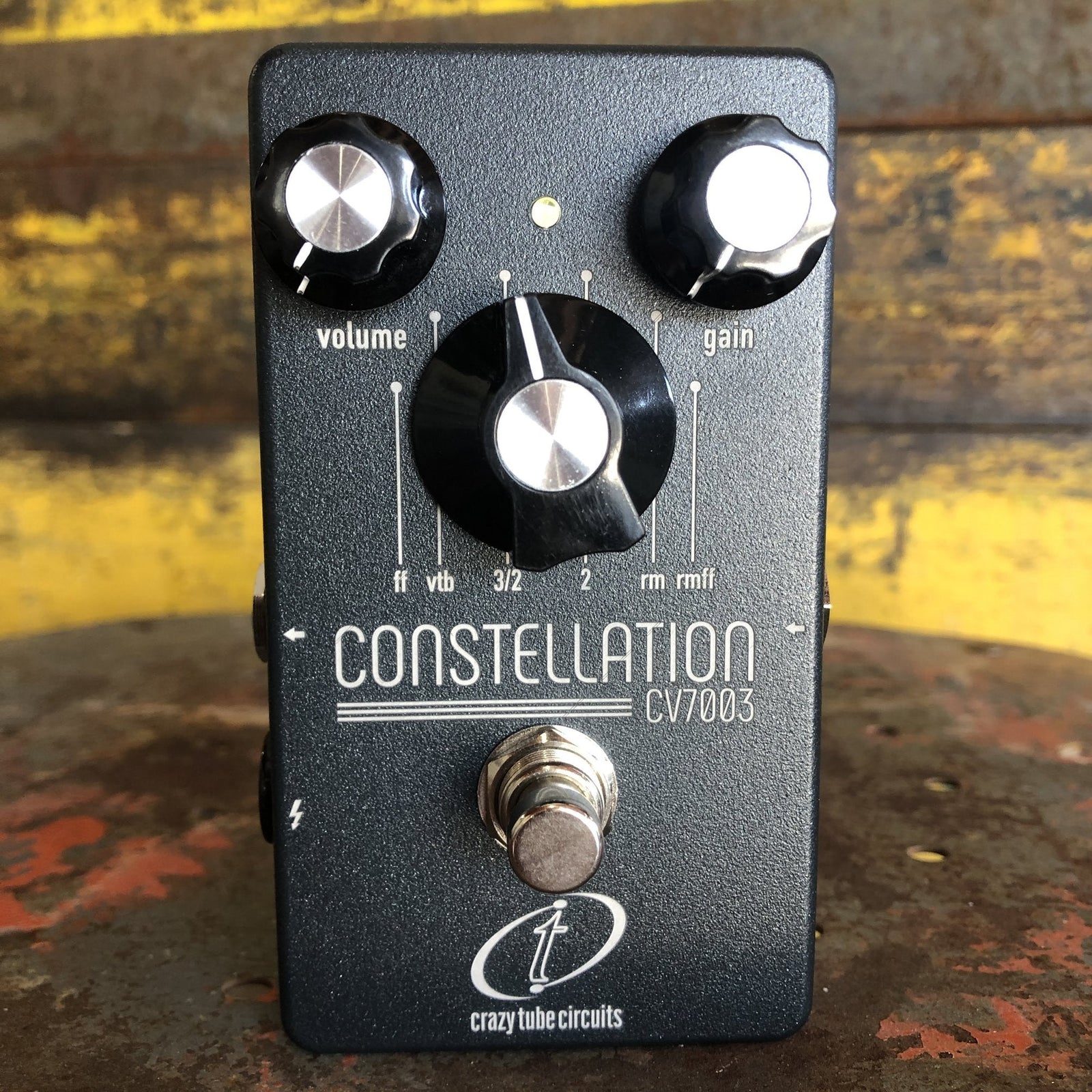 Crazy Tube Circuits Constellation CV7003