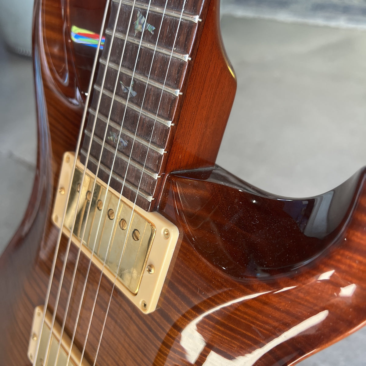 2006 PRS Custom 22 Figured Flame Maple Top - Bird Inlays & Gold Hardware
