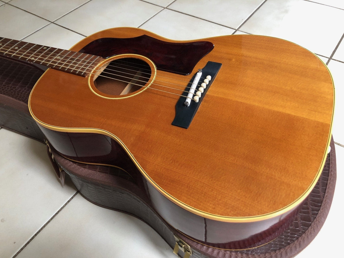 Vintage 1965 Gibson B-25 Acoustic Guitar and Case - Near Mint