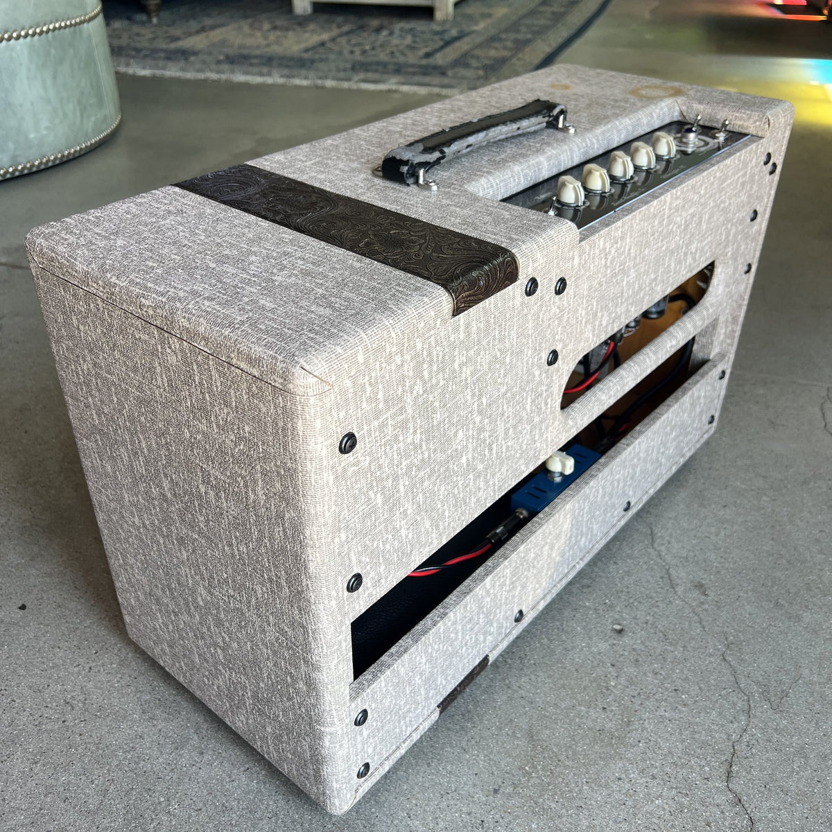 Swart MOD 84 15-Watt Hand-Wired Tube Combo Amp – Brown Western Stripe (w/ Night Light Jr. Attenuator)