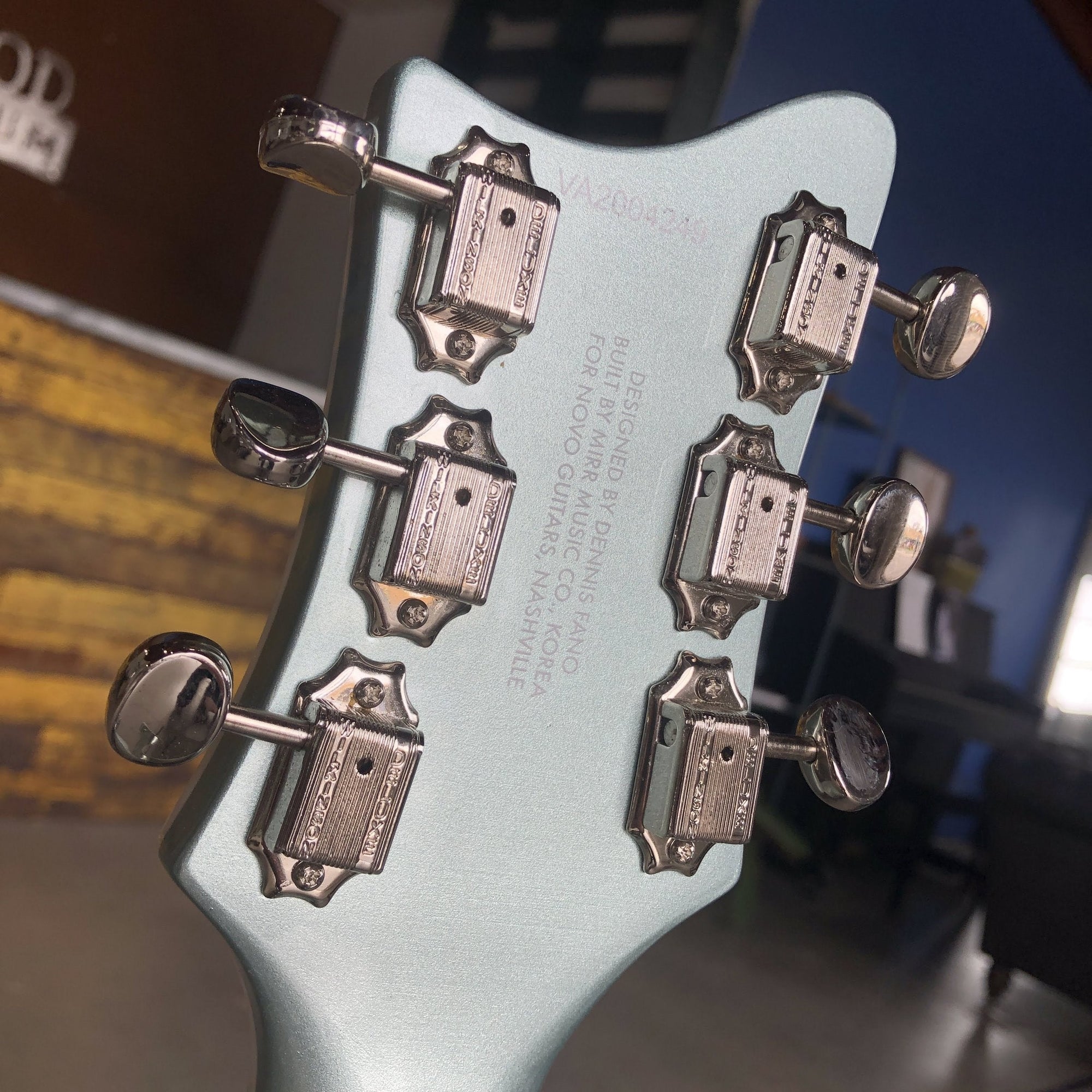 Rivolta Guitars Combinata XVII LTD - Ice Blue Metallic