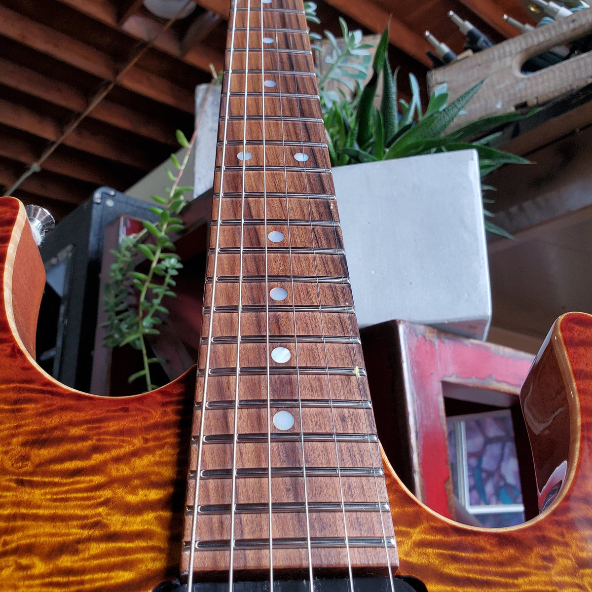 Suhr Guthrie Govan - Light Bengal Burst - 2009