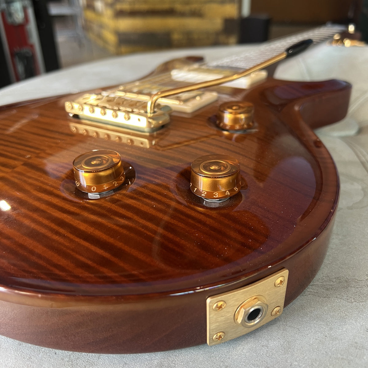 2006 PRS Custom 22 Figured Flame Maple Top - Bird Inlays & Gold Hardware