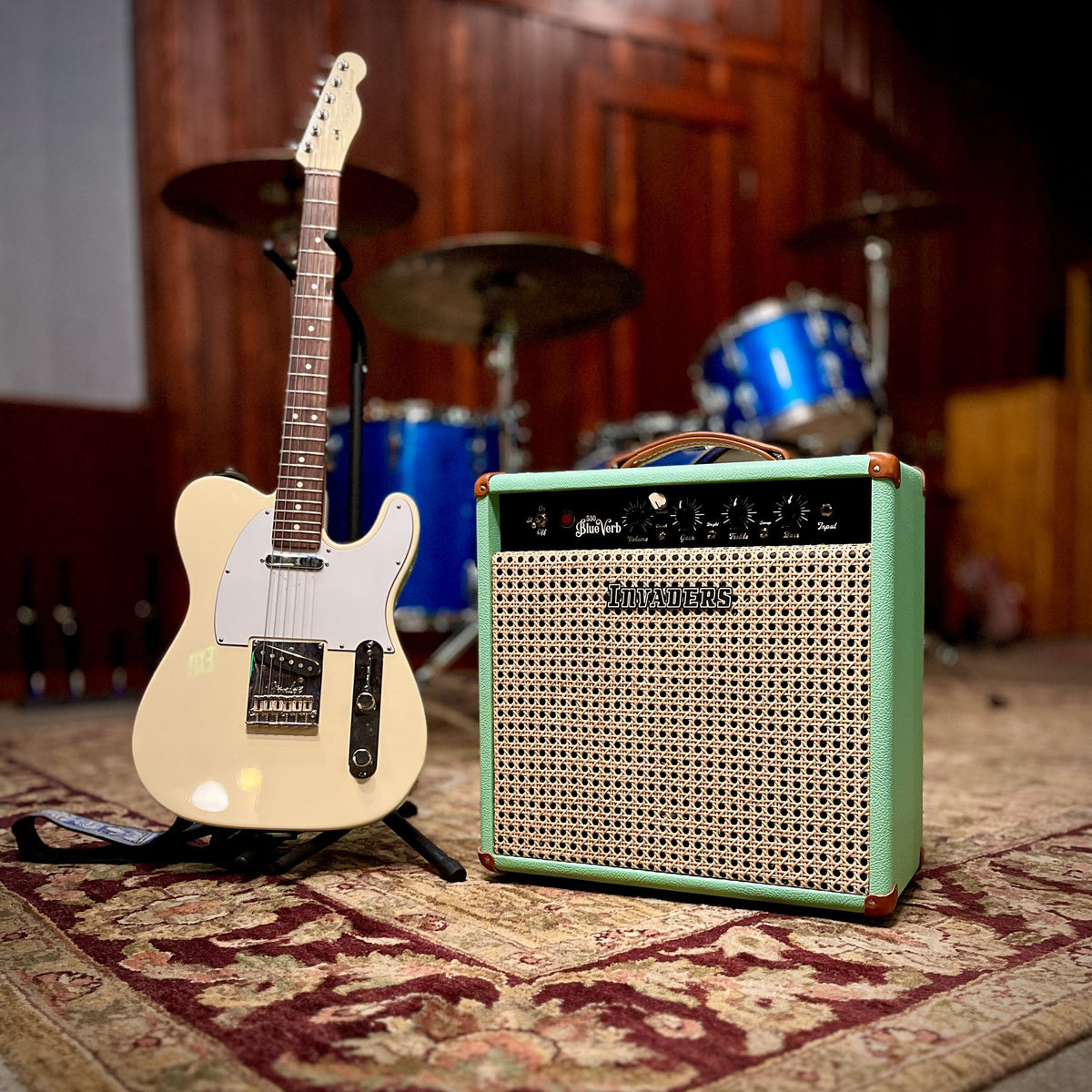 Invaders Amplification 530 BlueVerb Combo - Surf Green
