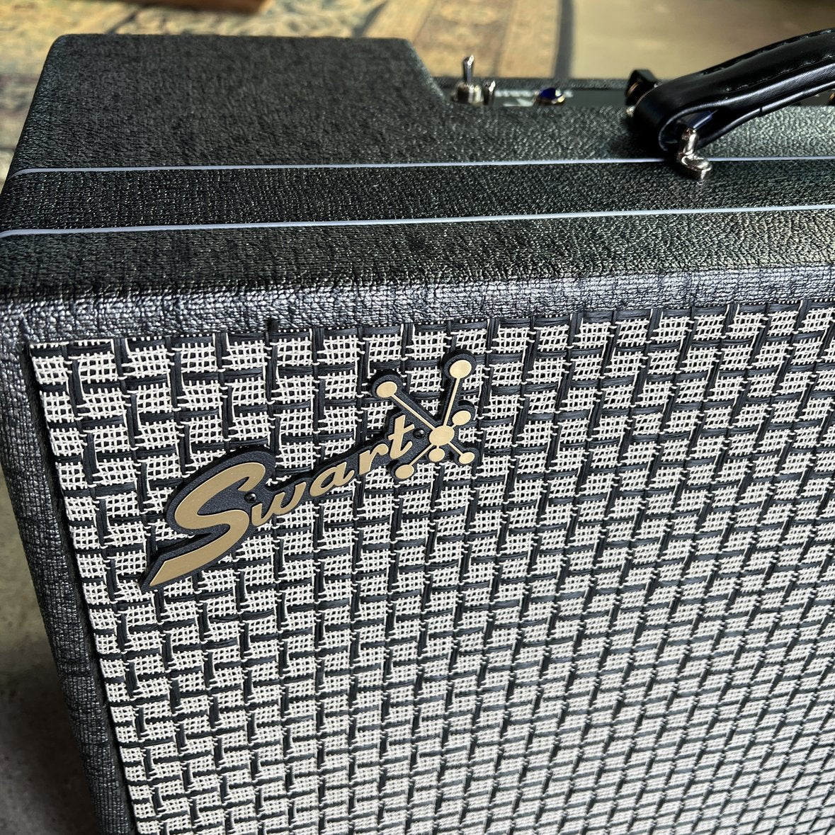 Swart Amplifier Star Base 1