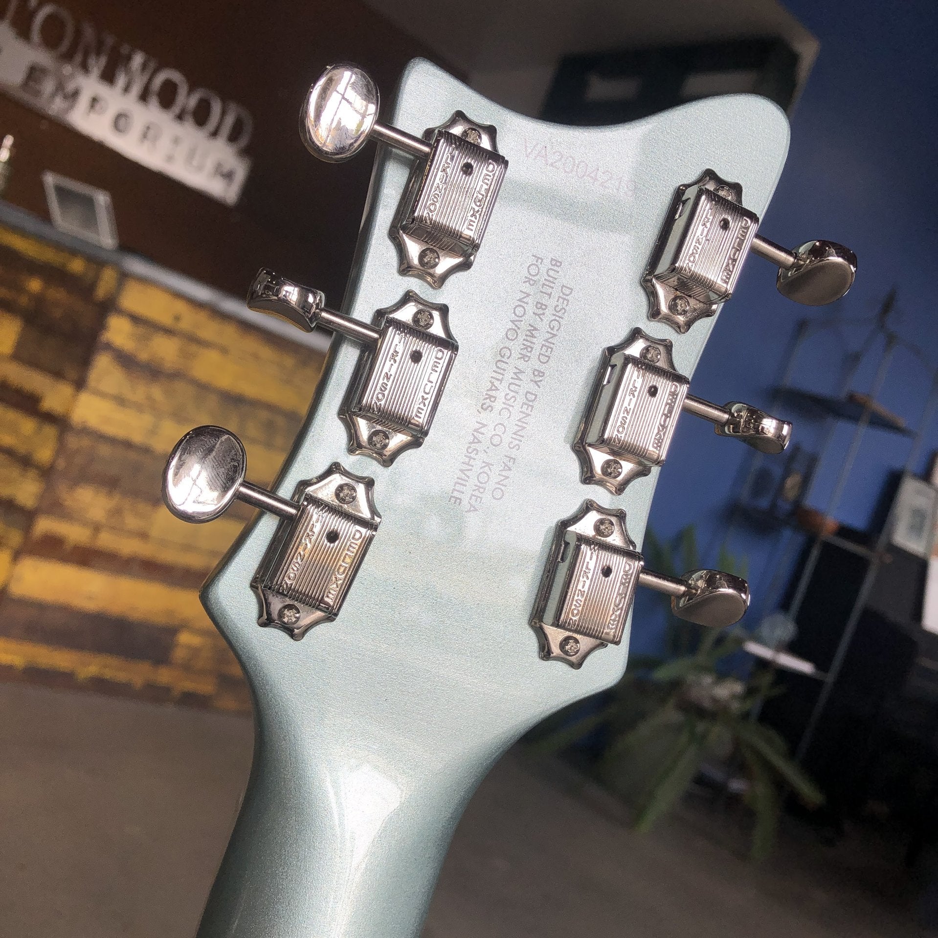Rivolta Guitars Combinata VII - Ice Blue Metallic