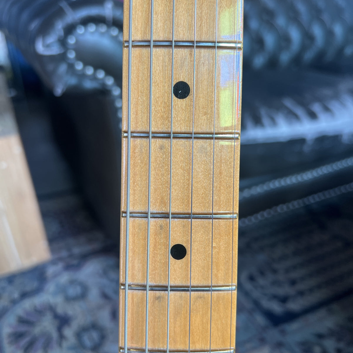 Fender American Vintage II 1957 Stratocaster – Ash Body, Vintage Blonde