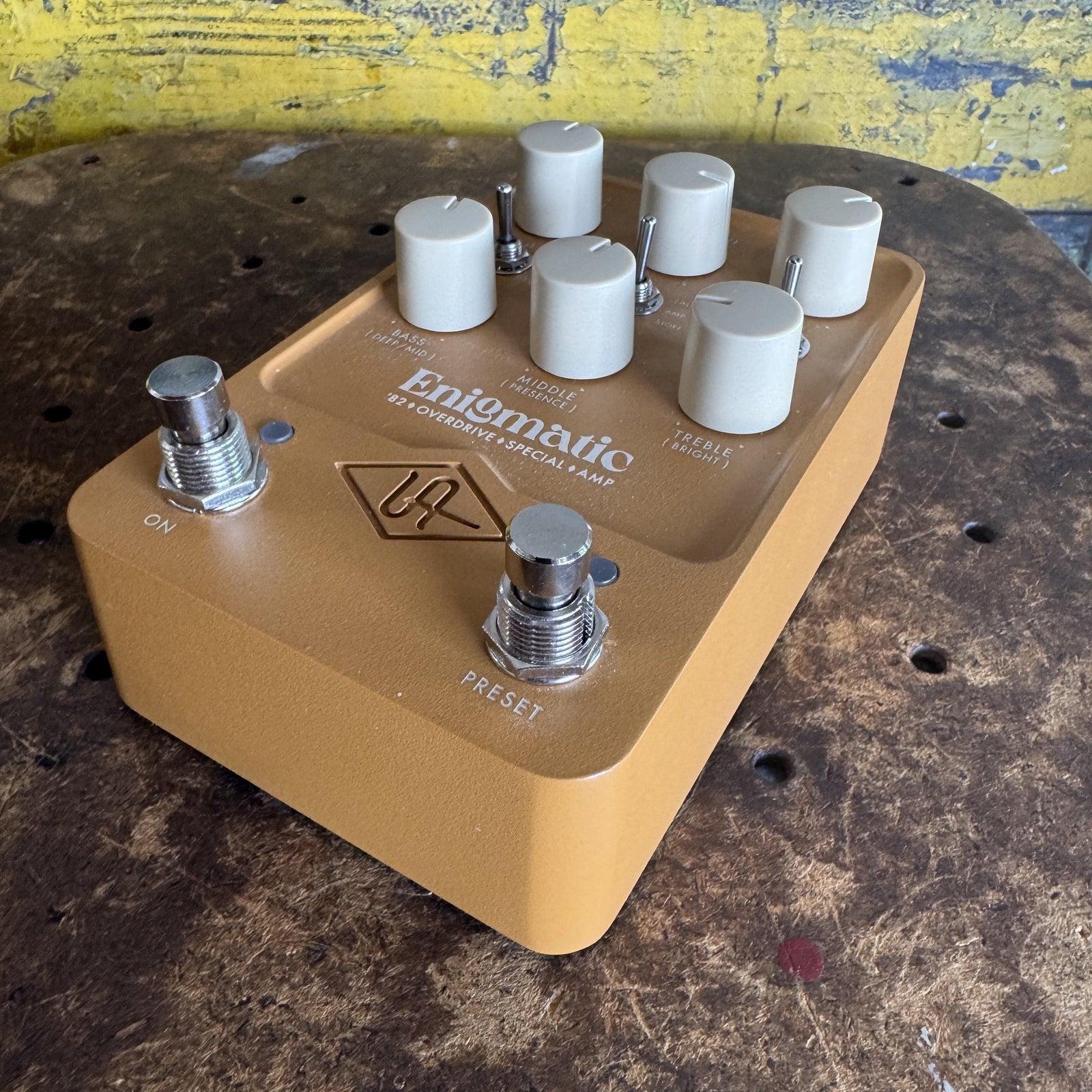 Universal Audio Enigmatic '82 Overdrive Special