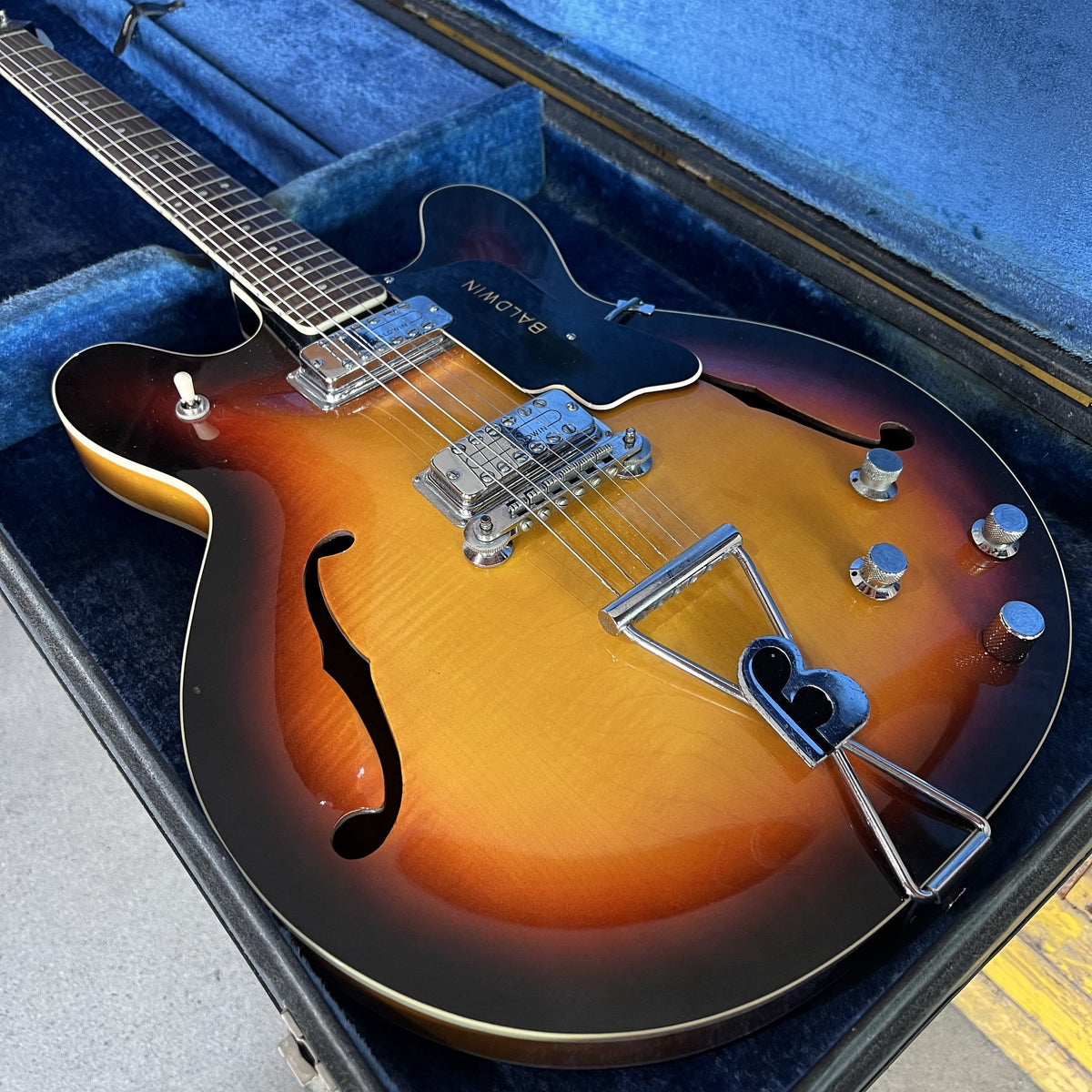 Vintage Baldwin 706 Hollowbody Guitar - Sunburst (1967-1970)