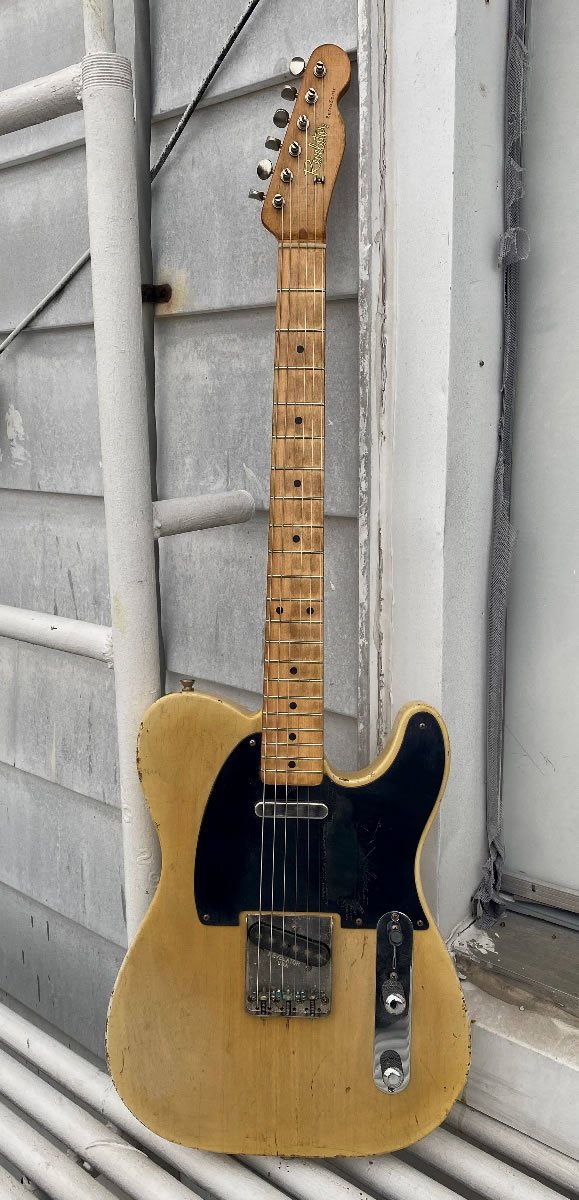 Revelator Guitars - '50s Retrosonic T-Style - Black Guard / Butterscotch Blonde #62145