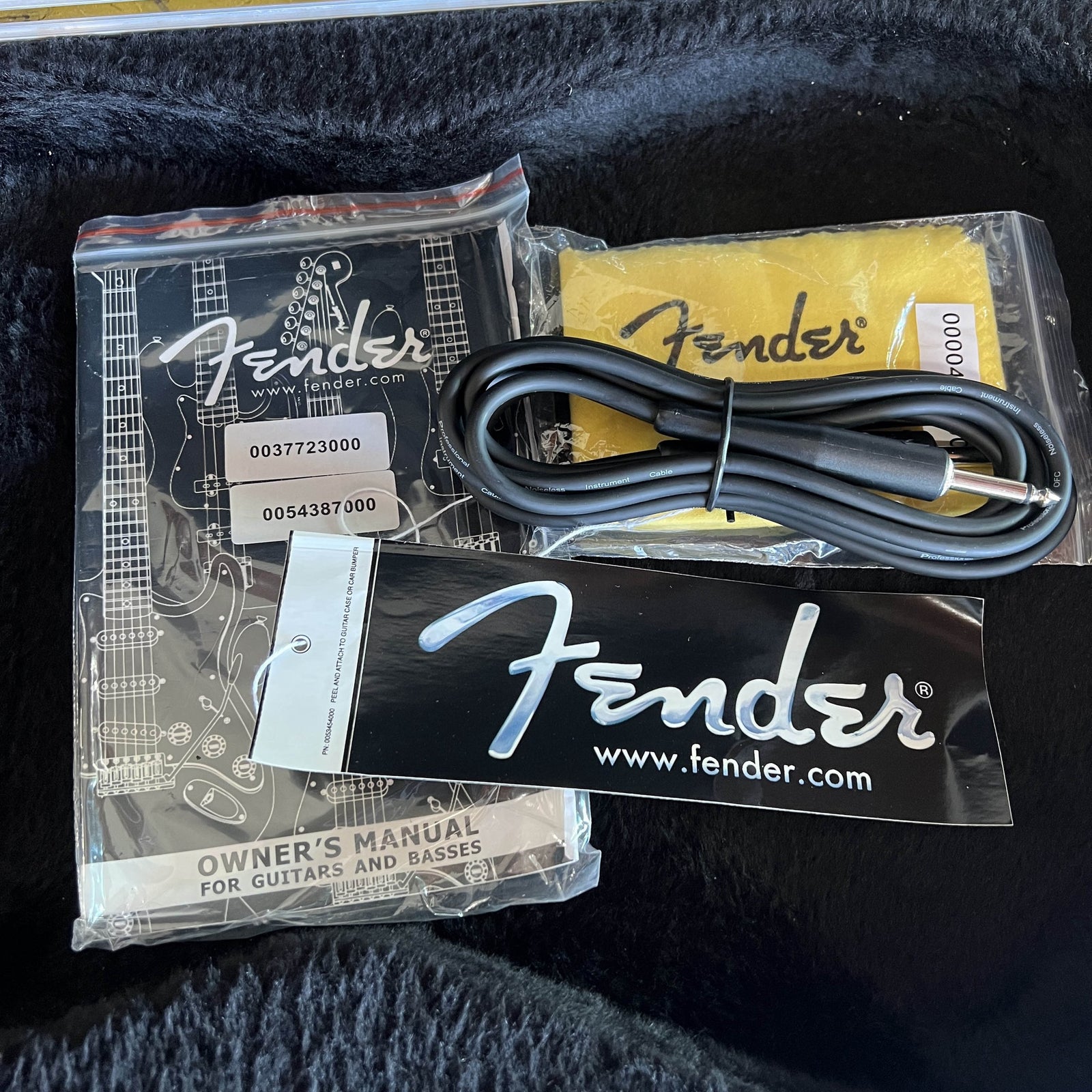 2008 Fender American Standard Stratocaster – 3-Color Sunburst with Maple Fingerboard (Excellent Condition)
