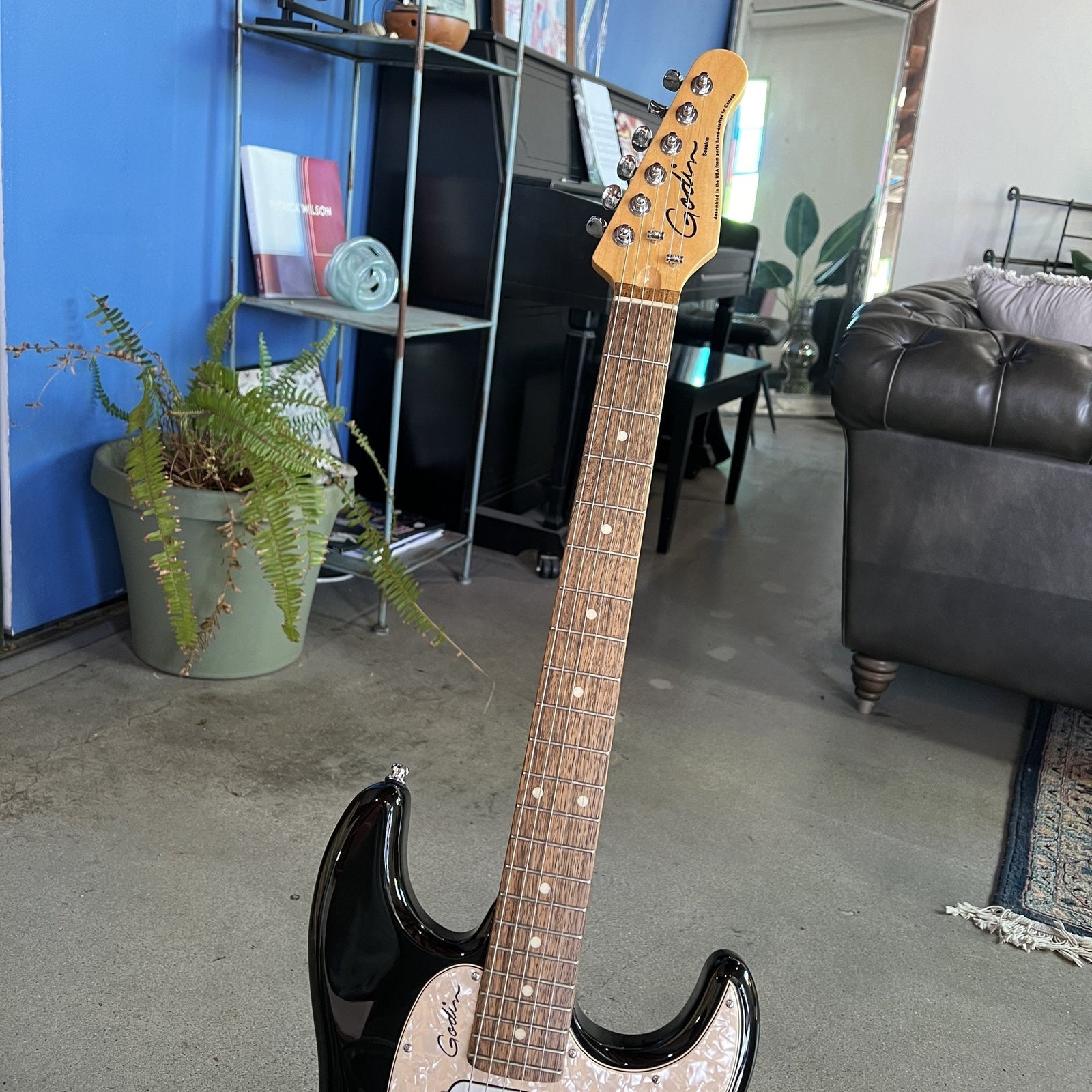 2019 Godin Session LTD - Black