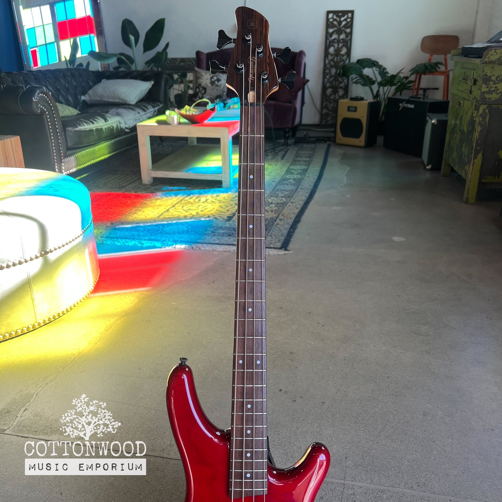 Yamaha MB-65 Motion B "Made in Japan" 1993 – 32" Medium Scale Bass – Cherry Finish