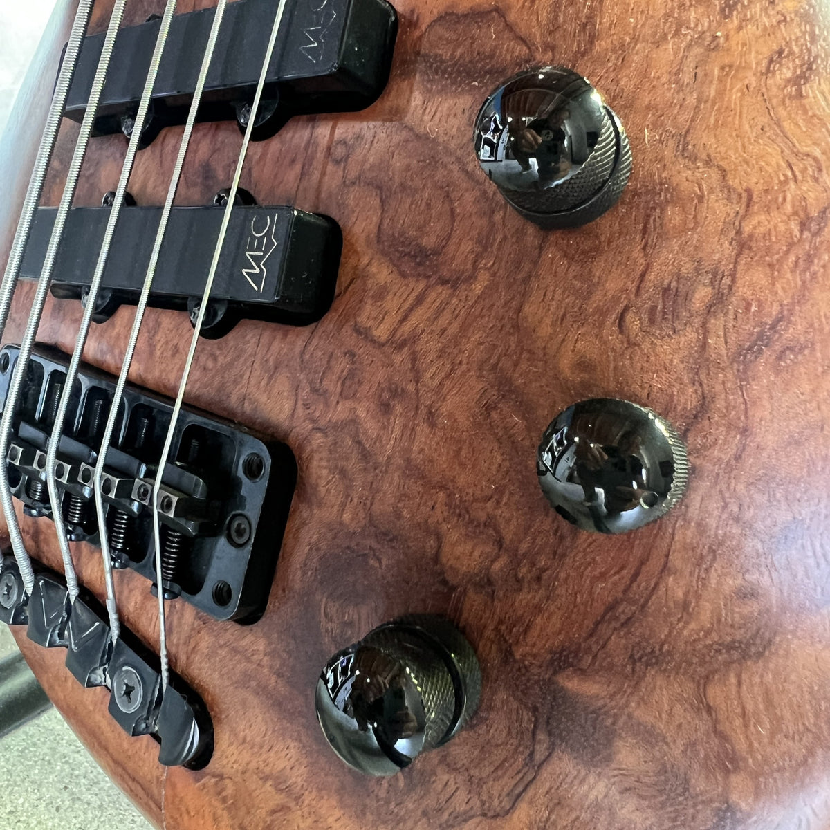 1989 Warwick Thumb Bass - 5 String / Fretless