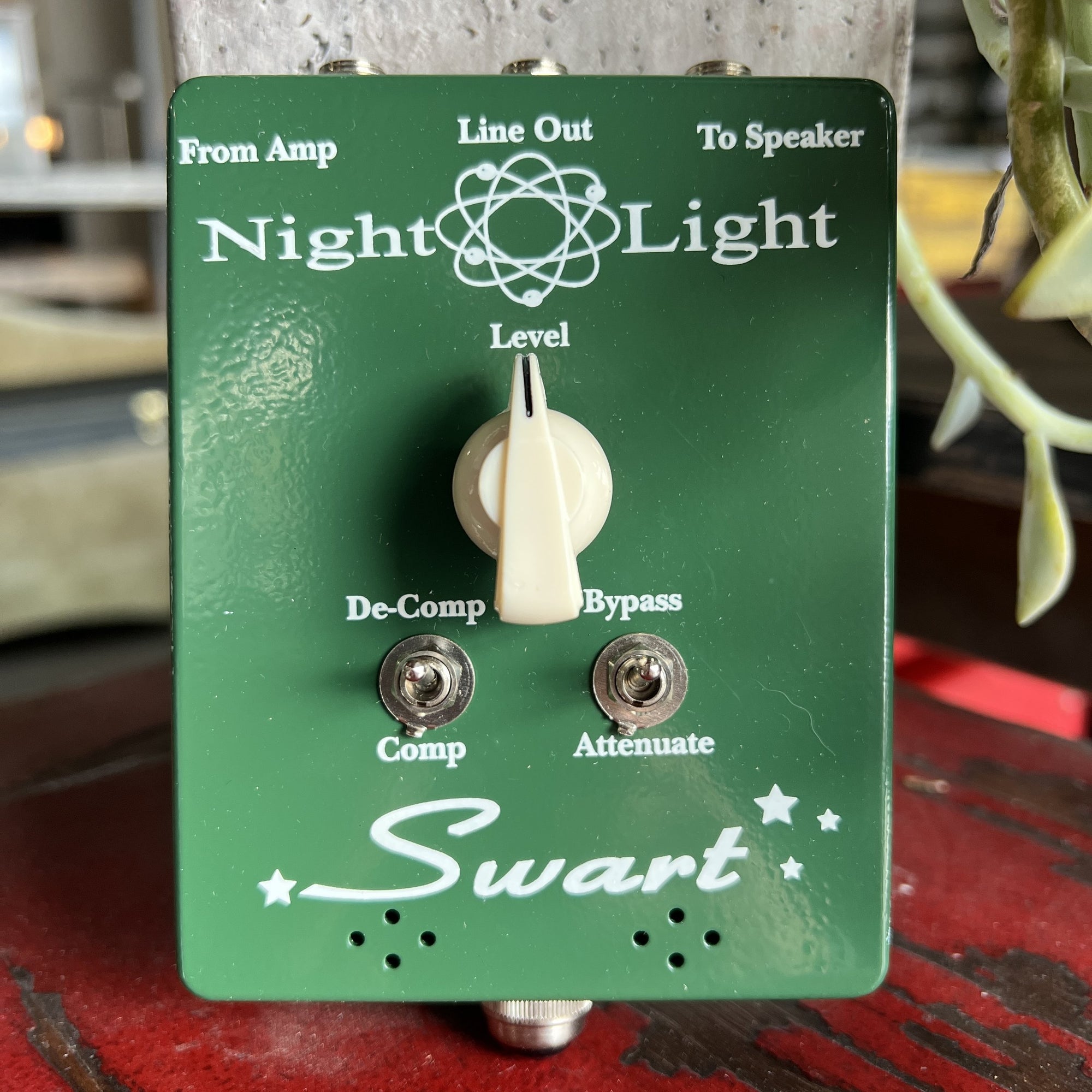 Swart Amplifier Night Light Attenuator & Stereo Drive