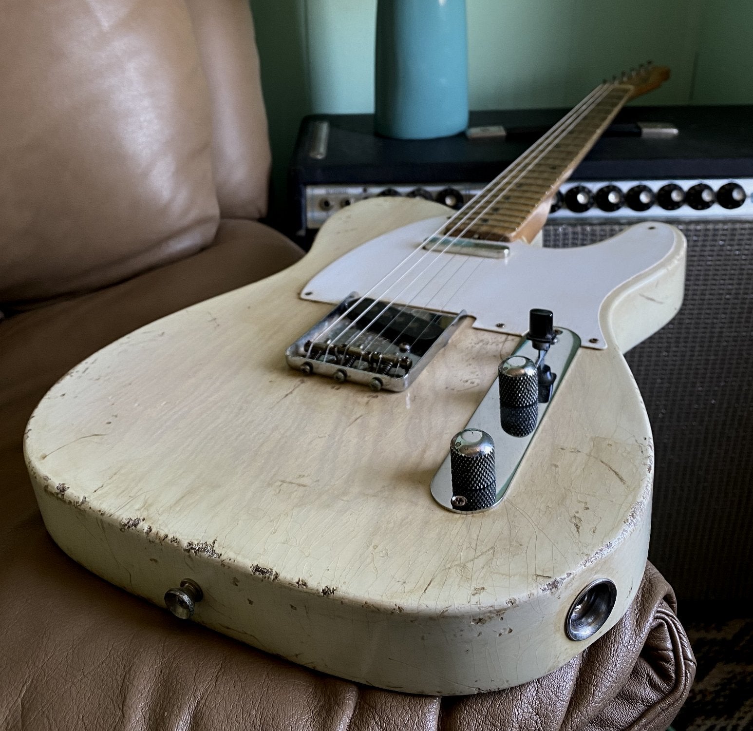 Revelator Guitars - '57 RetroSonic T-Style - White Guard - White Blonde